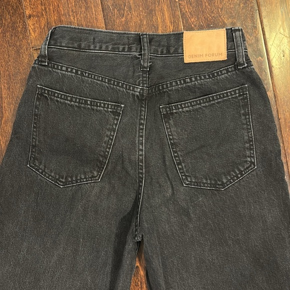 Denim Forum
The Zoe Super Hi-Rise Baggy Jean - Picture 4 of 4